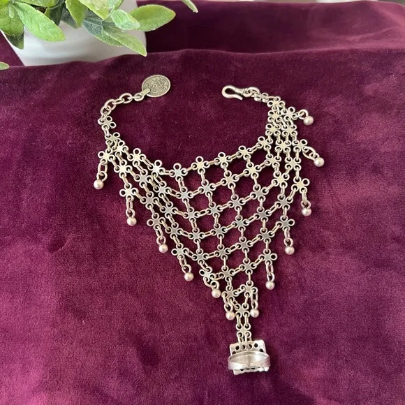 Boho Silver Finger Ring Bracelet Hand Chain NEW - Picture 3 of 9